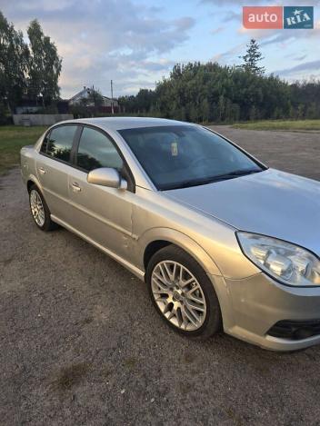 Opel Vectra, 2007г. 2.2л. бензин Рівне в кредит