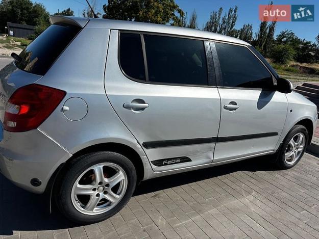 Skoda Fabia, 2007г. 1.4л. бензин Дніпро в кредит