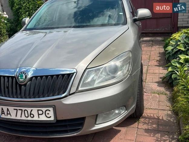 Skoda Octavia, 2011г. 1.6л. бензин Київ в кредит