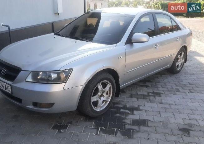 Hyundai Sonata, 2004г. 2.4л. бензин Ужгород в кредит