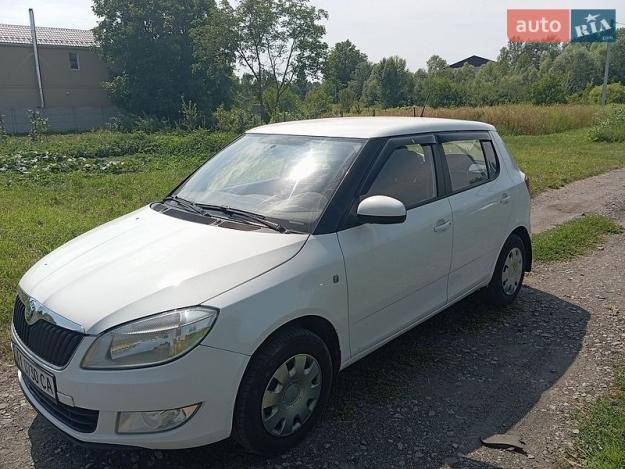 Skoda Fabia, 2012г. 1.6л. бензин Київ в кредит