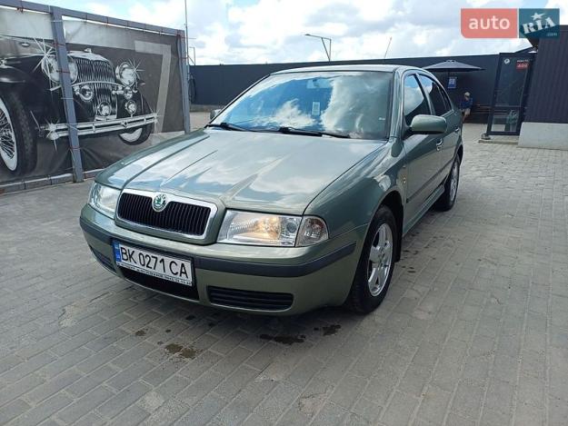 Skoda Octavia, 2004г. 2.0л. бензин Рівне в кредит