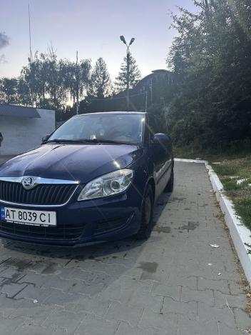 Skoda Fabia, 2013г. 1.6л. дизель Чернівці в кредит
