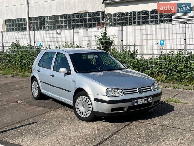 Volkswagen Golf, 2000г. 1.4л. бензин Житомир в кредит