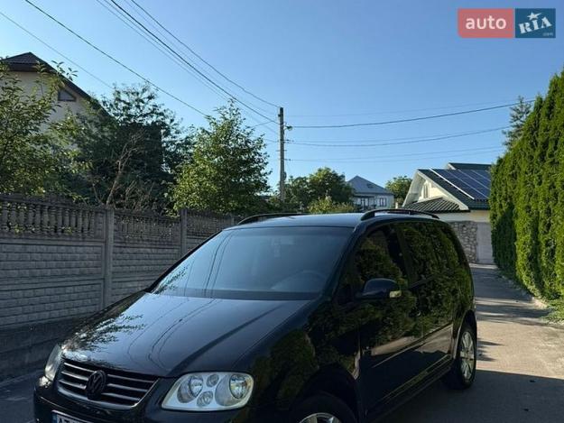 Volkswagen Touran, 2004г. 2.0л. дизель Івано-Франківськ в кредит