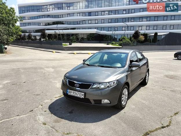 Kia Cerato, 2012г. 1.6л. бензин Запоріжжя в кредит