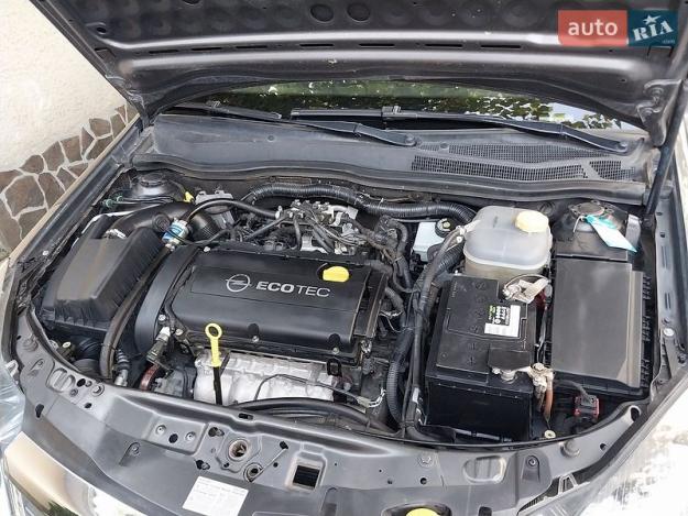 Opel Astra, 2012г. 1.6л. бензин Ужгород в кредит