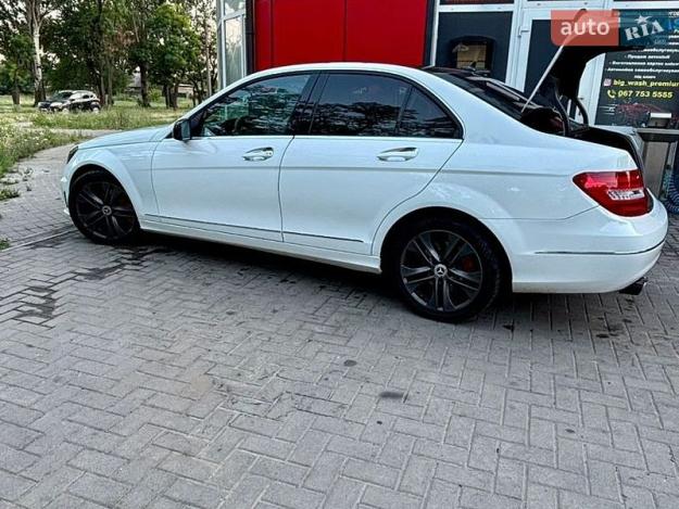 Mercedes-benz C-class, 2012г. 1.8л. бензин Запоріжжя в кредит
