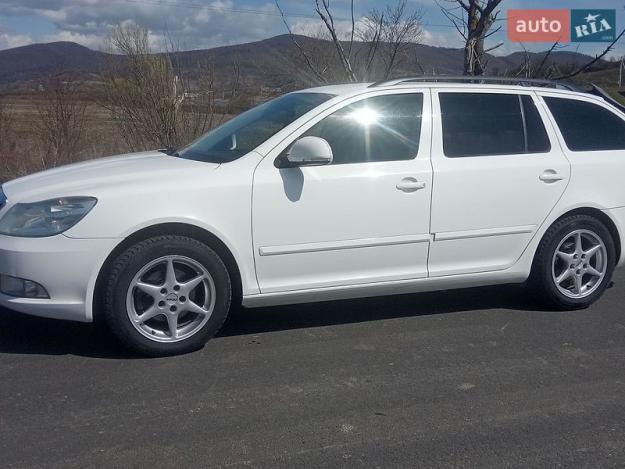 Skoda Octavia, 2012г. 1.2л. бензин Ужгород в кредит