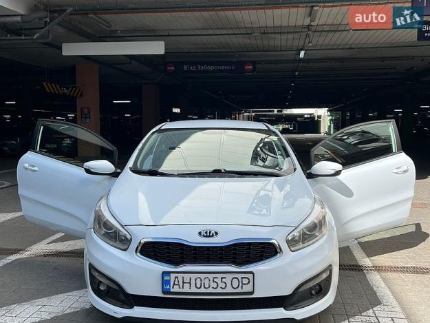 Kia Proceed, 2015г. 1.4л. дизель Київ в кредит