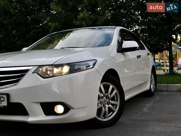 Honda Accord, 2012г. 2.0л. бензин Київ в кредит