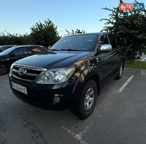 Toyota Fortuner, 2006г. 2.7л. бензин Київ в кредит