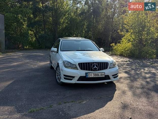 Mercedes-benz C-class, 2012г. 1.8л. бензин Житомир в кредит