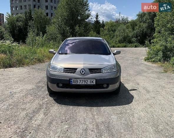 Renault Megane, 2004г. 1.6л. бензин Житомир в кредит