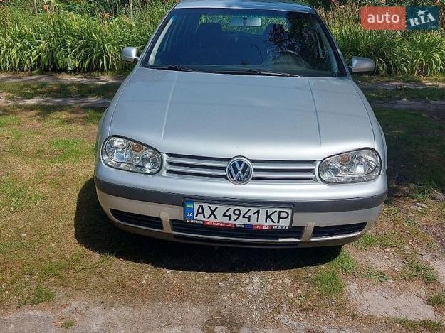 Volkswagen Golf, 2000г. 1.6л. бензин Полтава в кредит