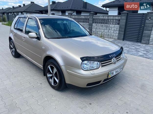 Volkswagen Golf, 2003г. 2.0л. бензин Рівне в кредит