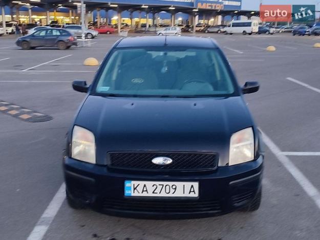 Ford Fusion, 2004г. 1.4л. бензин Київ в кредит