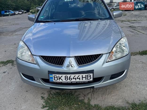 Mitsubishi Lancer, 2003г. 1.6л. бензин Київ в кредит