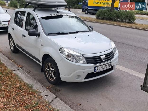 Dacia Sandero, 2010г. 1.1л. бензин Ужгород в кредит