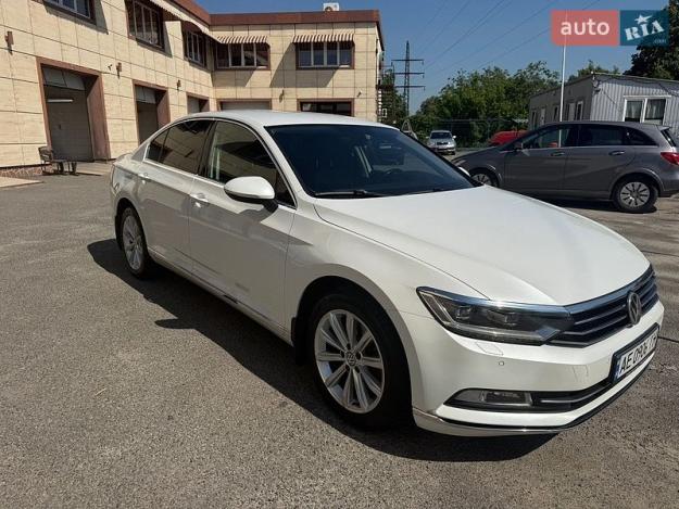 Volkswagen Passat, 2017г. 2.0л. дизель Дніпро в кредит
