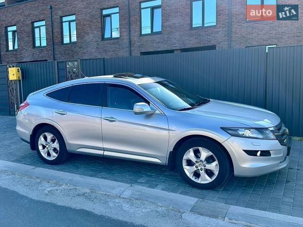 Honda Crosstour, 2011г. 3.5л. бензин Житомир в кредит