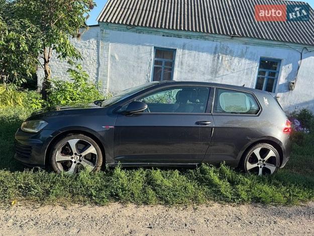 Volkswagen Golf, 2015г. 2.0л. бензин Черкаси в кредит