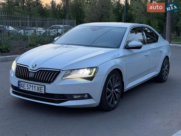 Skoda Superb, 2015г. 2.0л. дизель Дніпро в кредит