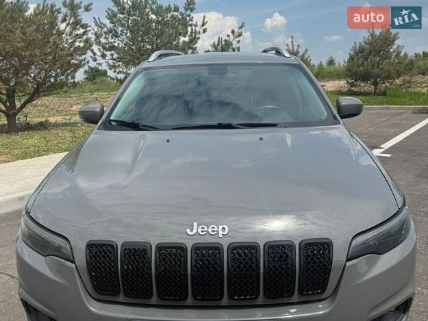 Jeep Cherokee, 2019г. 2.4л. гібрид Рівне в кредит