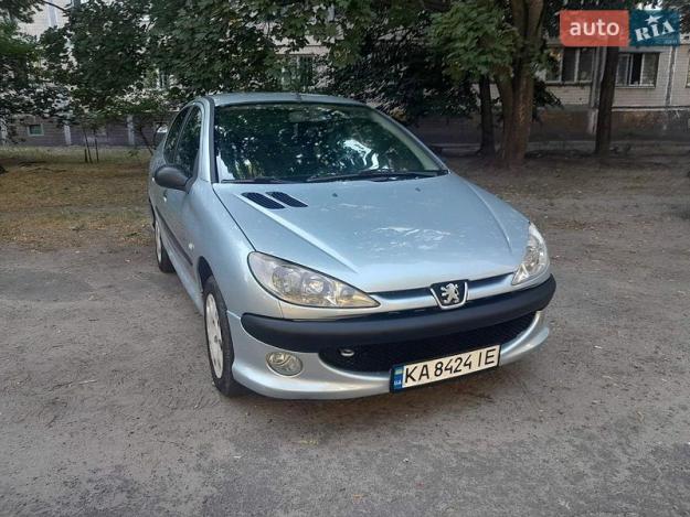 Peugeot 206, 2007г. 1.4л. бензин Київ в кредит