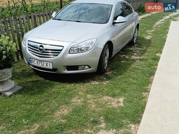 Opel Insignia, 2009г. 1.6л. бензин Львів в кредит