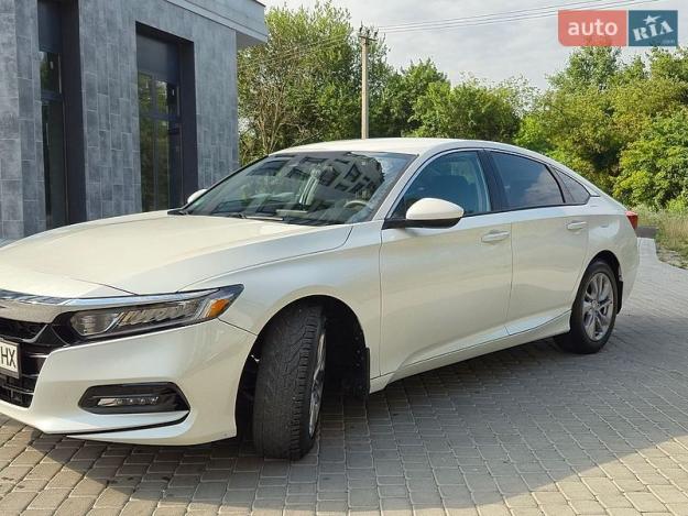 Honda Accord, 2017г. 1.5л. бензин Львів в кредит