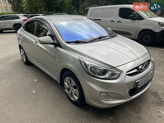 Hyundai Accent, 2011г. 1.4л. бензин Київ в кредит