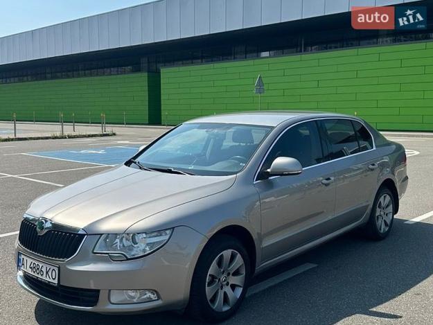 Skoda Superb, 2013г. 1.8л. бензин Київ в кредит