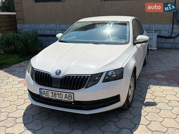 Skoda Octavia, 2020г. 1.6л. гібрид Дніпро в кредит