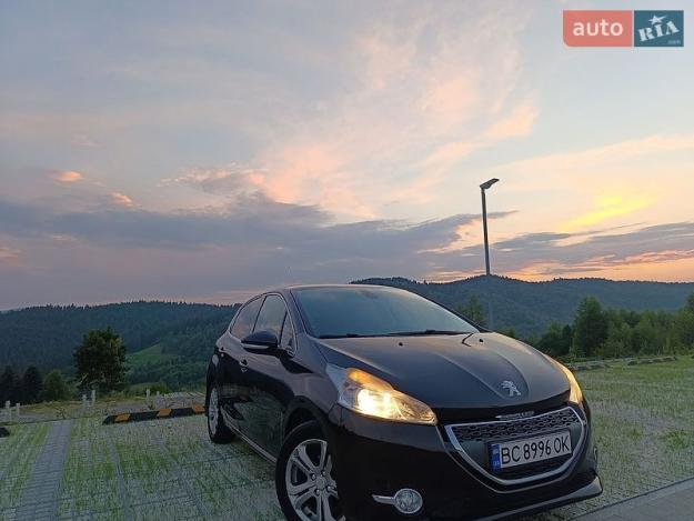 Peugeot 208, 2013г. 1.6л. бензин Львів в кредит