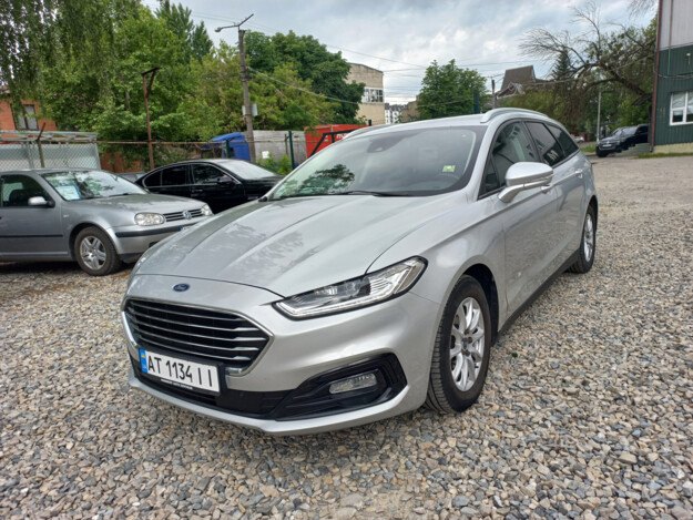 taziki pic 2025 07 000000160314347 39 Ford Mondeo 2019р. 2.0 дизель, Івано-Франківськ - 17800 грн/міс.