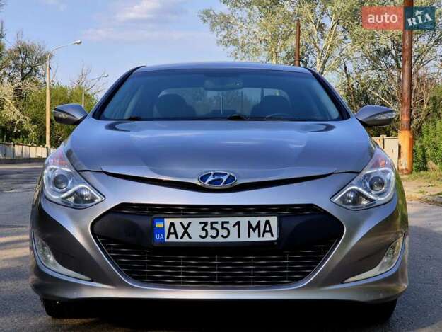Hyundai Sonata, 2012г. 2359.0л. бензин Харків в кредит