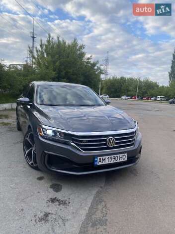 Volkswagen Passat, 2020г. 2.0л. бензин Житомир в кредит