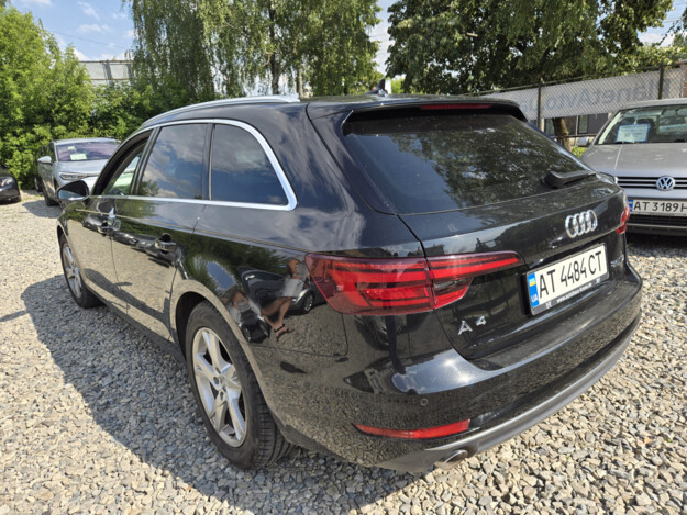 taziki pic 2025 07 000000160365963 10 Audi A4 2018р. 2.0 дизель, Івано-Франківськ - 21600 грн/міс.