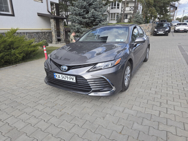 Toyota Camry hybrid, 2017г. 2.5л. гібрид Київ в кредит