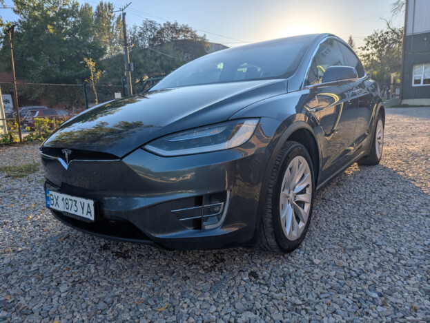 taziki pic 2025 07 000000160418263 10 Tesla Model x 2017р. 100.0 електро, Івано-Франківськ - 40800 грн/міс.