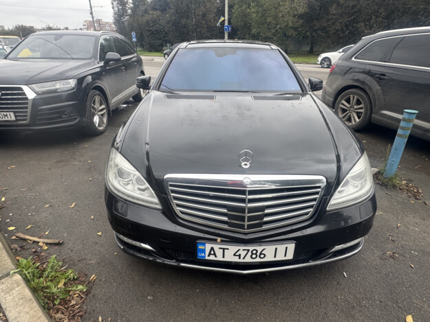 Mercedes-benz S 500, 2005г. 5.5л. бензин Кам'янець-Подільський в кредит