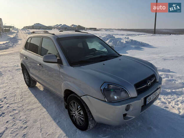 Hyundai Tucson, 2005г. 2.0л. бензин Рівне в кредит