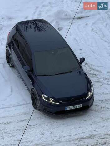 Volkswagen E-golf, 2017г. 0.0л. Електро Кам'янець-Подільський в кредит