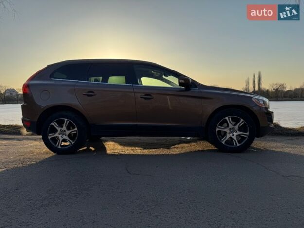 Volvo Xc60, 2010г. 3.0л. бензин Рівне в кредит