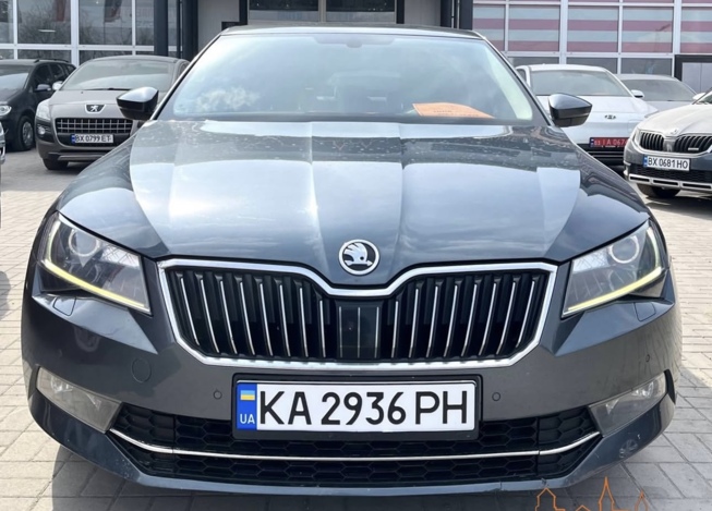 Skoda Superb, 2015г. 1.6л. дизель Кам'янець-Подільський в кредит
