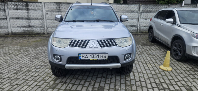 Mitsubishi Pajero sport, 2013г. 2.5л. дизель Харків в кредит
