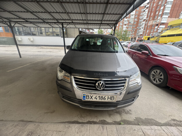 Volkswagen Touran, 2007г. 1.9л. дизель Кам'янець-Подільський в кредит