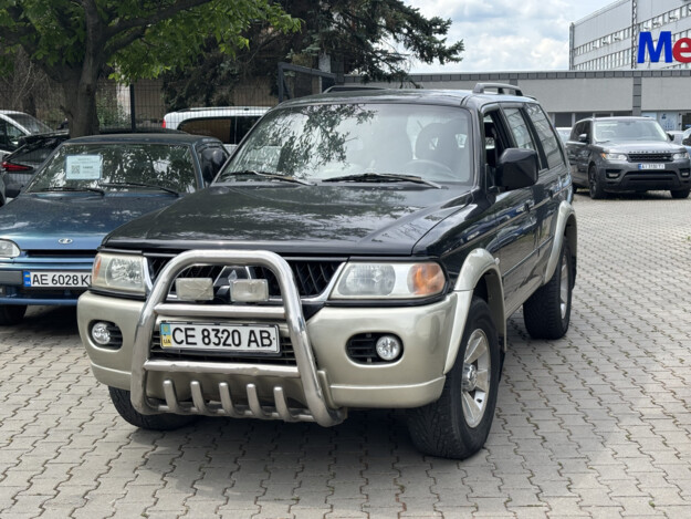 Mitsubishi Pajero, 2005г. 3.0л. бензин Чернівці в кредит