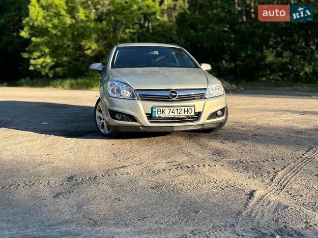 Opel Astra, 2009г. 1.6л. бензин Київ в кредит